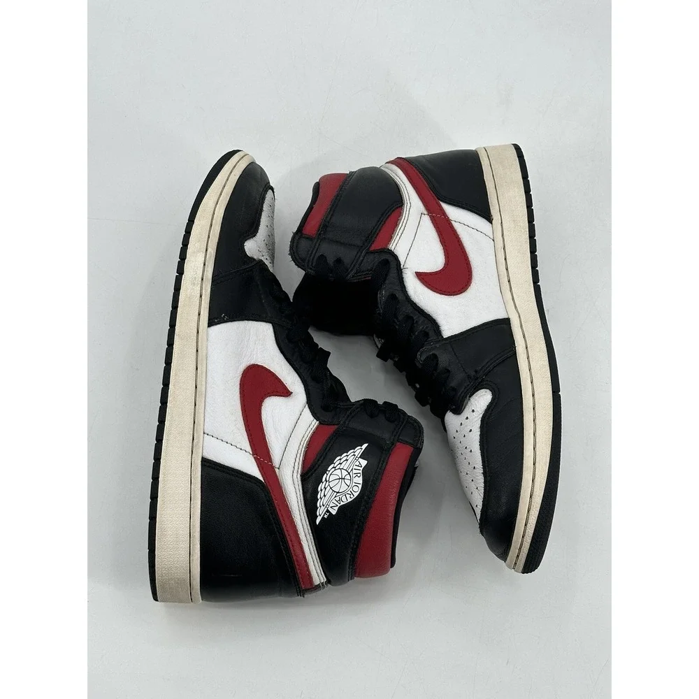 Nike Air Jordan 1‎ Retro High OG Gym Red Men's Size 11